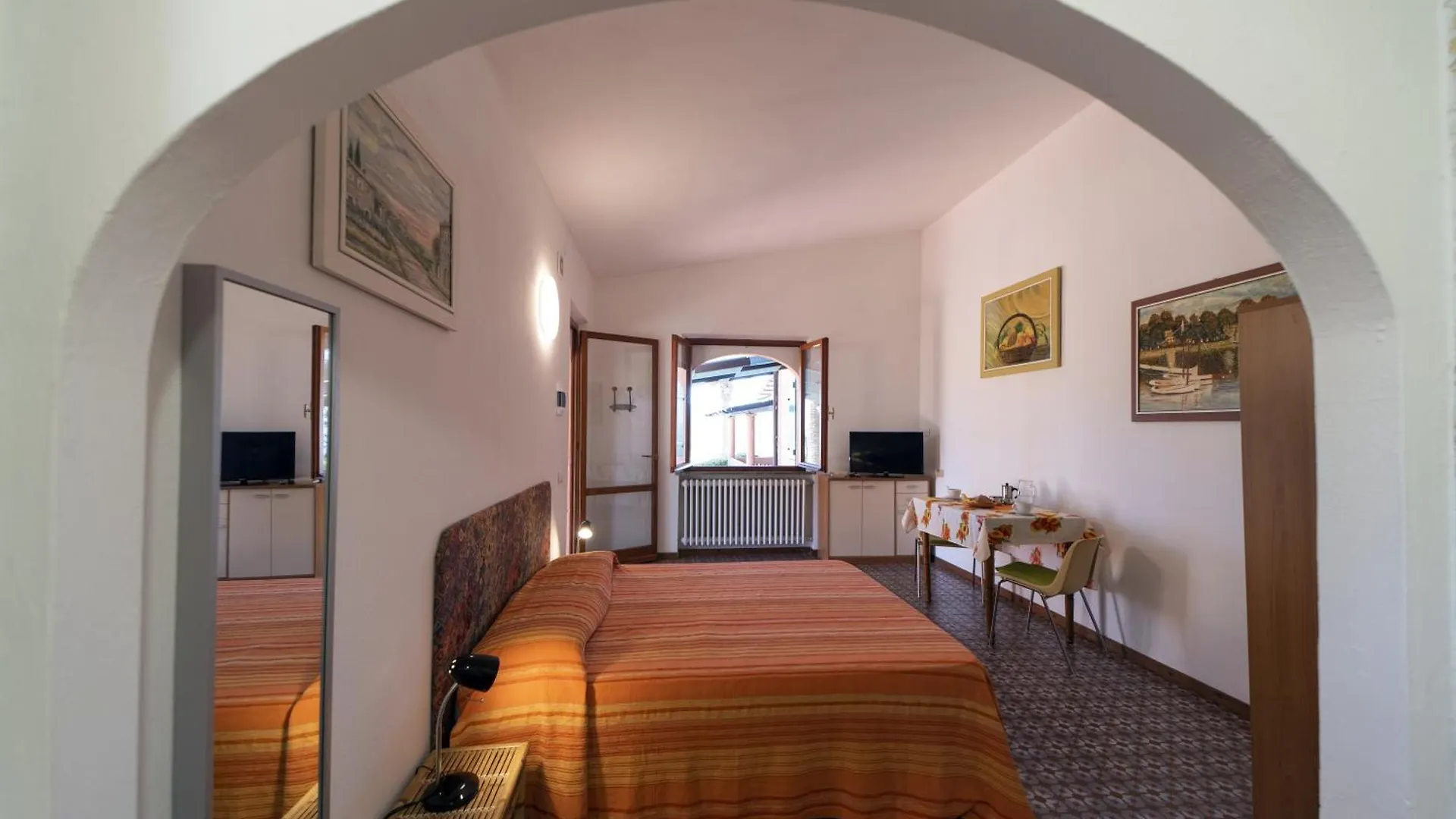 Gavila's Residenza Turistico Alberghiera Porto Azzurro 3*,